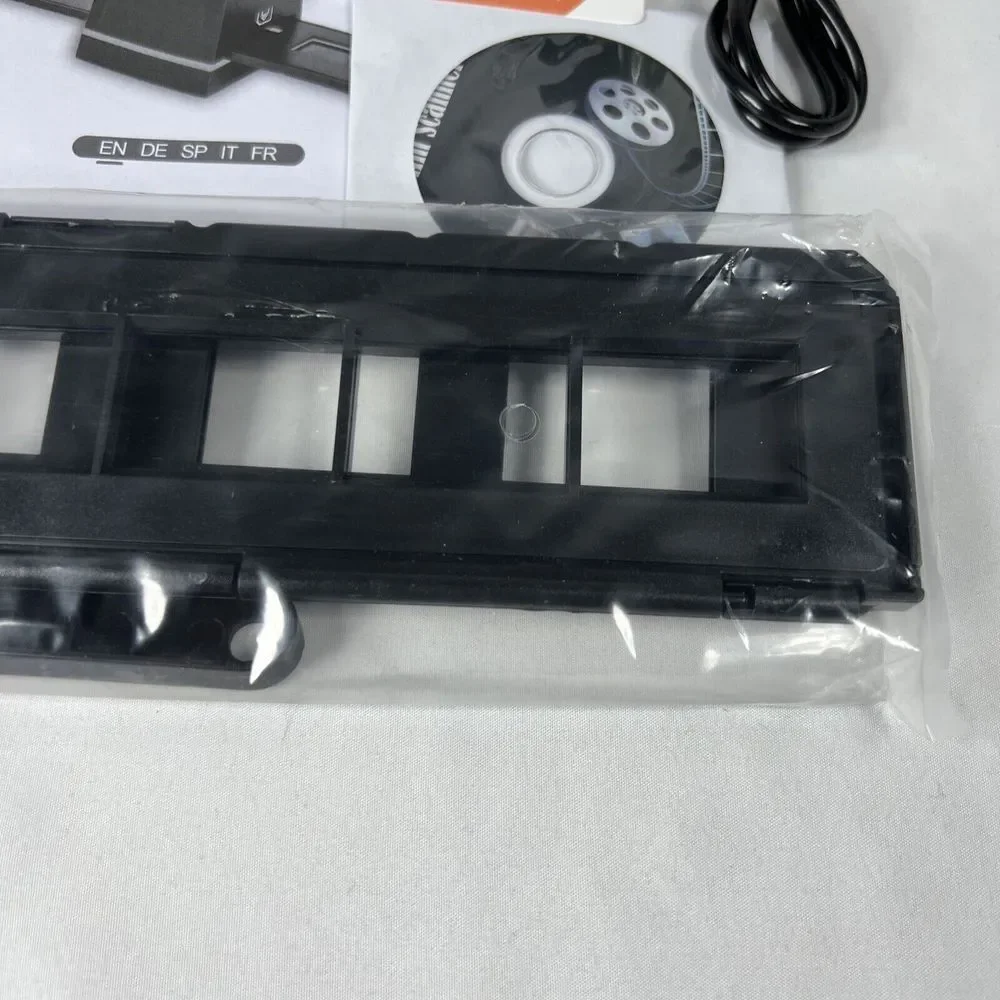 DIGITNOW Film Scanner Converts Film and Slides to Digital Images New in Open Box